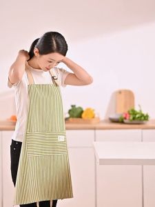 1688 แฟชั่น ผ้ากันเปื้อนลาย ผ้ากันเปื้อนในครัว ผลิตจากผ้าฝ้าย ระบายอากาศดี กระเป๋าด้านหน้า ผ้านุ่มชูรู้ กันน้ำ กันฝูด 20 ส่วน ยกตัวอย่าง สำหรับกระเป๋าแต่งหน้าลังเล่น