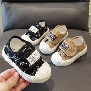 Outdoor Canvas Shoes for Babies And Boys Spring Autumn Style Sports Low Cut Casual Tied Knot Plastic Buckle Closure