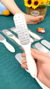 Dụng Cụ Chà Gót Chân Hai Mặt Tẩy Da Chết – Làm Mềm Da Giảm Nứt Nẻ Loại Bỏ Da Chai Sần Nhanh Chóng