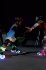 Roller Skate Kids Kasut Roda Kanak Kanak Children Ice Skating Blades Shoes Roller Wheel Shoe  儿童溜冰鞋