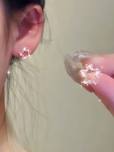 Pink Star Sugar Zirconia & 925 Silver Clip-On Earrings: A Stylish Choice for Autumn Winter