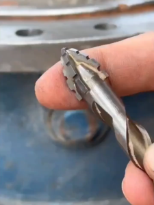 Carbide Drill Bit Set Four-Flute Sawtooth Eccentric Drill Bit Multifunction Drill Bit Set for Concrete Tile Ceramic Wood