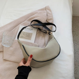 Retro Trendy Womens Crossbody Bag Autumn Winter New Style Versatile Small Size Shoulder Bag PU Material Dumpling Shape