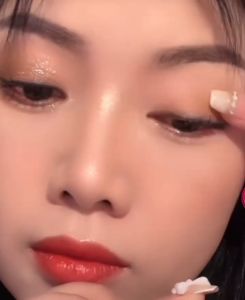 Eyeshadow Disc Powder Palette พาเลททาตา4สี