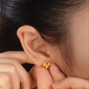 CHOW TAI FOOK 999 24K Pure Gold Earrings Flower F219121