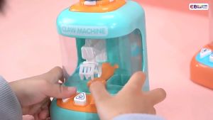 Tatajoy Mesin Capit Boneka Mini/ Mainan Interaktif Mesin Capit Bola Permen Mini /Mesin Cakar MINI/ Mainan Anak Claw Machine / Mesin Tangkap Boneka