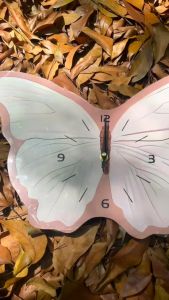 Butterfly Wall Hanging Clock - Cutesy Elegant Decoration for Home
