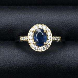 แหวนไพลินจันทบูรี 56 ปริมาณ กระบวนการ 7.5% ชุบหน้าทอง ตัวเรือนเงินแท้ 92.5%