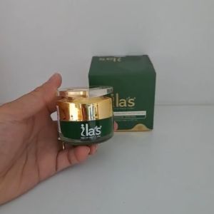 Kem trắng da ngừa mụn Ilas giúp da trắng sáng và ngăn ngừa các loại mụn - Hủ 12g