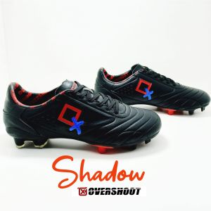 Sepatu Bola Overshoot Shadow Speed Merah Biru - Sepatu Bola Dewasa Pria Terbaru