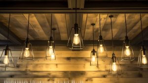 Edison Retro LED Bulb Antique LED Clear Glass Bulb E27 Screw Lamp Holder (220-240V 2700K) Home Cafe Bar Retro Lighting