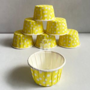 Rim cupcake / Curling Cup size S isi 50 pcs / cup Muffin