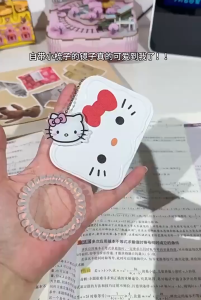 Gương Lược Mini Hello Kitty – Gập gọn tiện dụng họa tiết đáng yêu