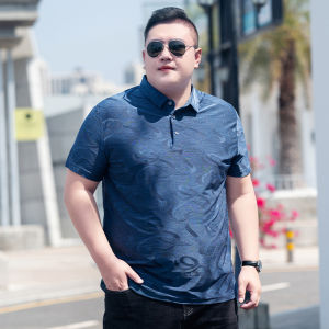 SHIPAILUO | เสื้อยืดคอโปโลพิมพ์ลายพิเศษสำหรับผู้ชายไซส์ใหญ่ ทรงหลวมสบาย ๆ แขนสั้น ผ้าฝ้ายผสมโพลีเอสเตอร์ แฟชั่นฤดูร้อน