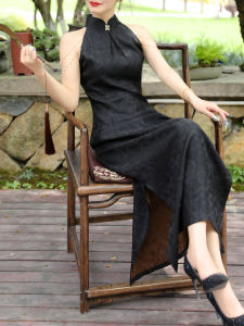 New Chinese Style Pearl Sleeve Chain Detachable Satin Cheongsam Dress Traditional Pure Color Spring 2023 Silk Fashion Women