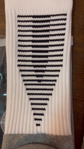 ถุงเท้ากันลื่น ลายขีด  ถุงเท้ากันลื่น ถุงเท้าครึ่งแข้ง ถุงเท้าบอลกันลื่น ถุงเท้าบอล ถุงเท้ากันลื่นครึ่งแข้ง ถุงเท้าตัดข้อ มี5สี