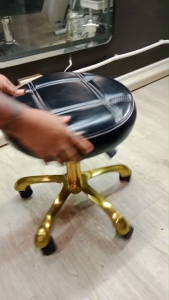 🔥ส่งฟรีทั่วไทย🔥เก้าอี้ช่าง ลายเย็บ สีดำเลือกขาได้ 4 แบบ ตามสไตล์ ที่ลูกค้าต้องการ ในราคาพิเศษ