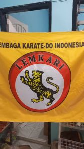Bendera LEMKARI Lembaga Karate DO Indonesia Rumbai