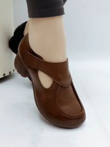 Comfortable Casual Womens Leather Shoes Fall New Style Vintage Thick Heel round Toe Soft Bottom Mom Shoes Deep Mouth Single Shoes