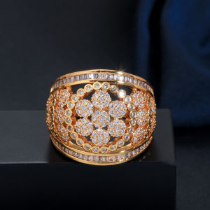 ฟิลเลอร์เฉลิมฉลอง สีทองสี พลอย สังเคราะห์เซอร์โคเนีย กลวงแหวน SR110 ระบบประกาย เล็กๆ ขนาดวงใหญ่ สำหรับผู้หญิง