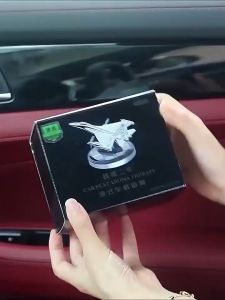 Mô hình máy bay bánh lái tàu thuyền năng lượng mặt trời khuếch tán hương thơm trang trí taplo xe