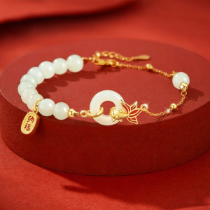 YANGCHUANGSHISHANG | Jade Peace Charm Bracelet S925