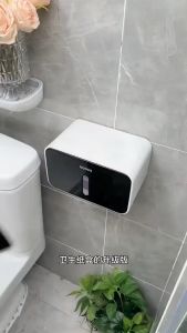 Ecoco 1903 - Hộp đựng giấy vệ sinh Cao cấp có thanh giữ xoay lõi giấy - Đẹp sang trọng chống nước