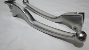 YK - Suzuki Skydrive 125 brake lever by EG