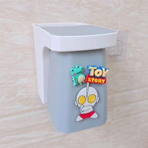 เด็ก Ultraman ผู้ถือแปรงสีฟันแม่เหล็กชุดติดผนังยาสีฟันถ้วย Creative No-เจาะแปรงสีฟัน Rack