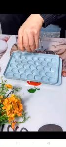 Khay Đá Bi Tròn Tủ Lạnh 33 Viên Có Nắp Đậy Việt Nhật Khuôn Làm Thạch Hoa Quả Hình Tròn Có Thể Xếp Chồng