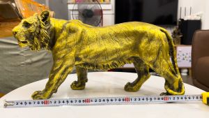 Tượng hổ chúa sơn lâm bằng đồng phong thủy DxRxC: 46x13x24cm nặng khoảng 5.6kg