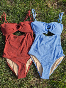 Fashionable One-Piece Swimsuit Pure Desire Retro Strap High Waist Gathered Bust Beach Vacation Womens Swimwear Backless Print