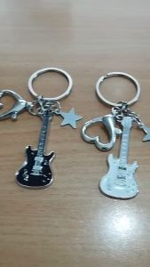 2nd Version Gantungan Kunci Gitar Love Star y2k keychain guitar couple unique