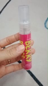 น้ำหอม เบอร์รี่ บลิส กิฟฟารีน ของแท้ แฮร์ แอนด์ บอดี้ เพอร์ฟูม มิสท์ ฉีดผิวกาย และฉีดผม กลิ่นฟรุตตี้ สเปรย์น้ำหอม ระหว่างวัน สดใส Aor99