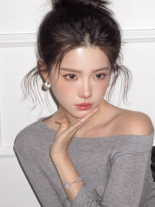 Golden Geometric Brushed C-Shaped Earrings Fashionable Elegant French Design New 2025 Small Niche Sensibility Alloy Ear Jewelry