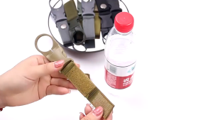 Bottle Holder Outdoor Tactical Nylon Webbing - Multi-functional Carabiner Clip for Portable Bottle