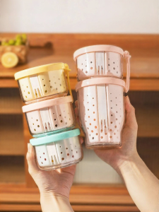 MODERN SWEETHOME | Multi-purpose Bento Box for Fruit Overnight Oats with Lid and Spoon Portable Breakfast Yogurt Bowl