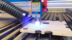 เครื่องดูดควันเลเซอร์พร้อมไฟ LED เครื่องสกัดควันฟอกโลหะบัดกรีสำหรับการบัดกรีการตัดด้วยเลเซอร์การแกะสลักการเผาไม้เครื่องพิมพ์3D