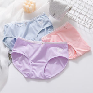 Girls Cotton Underwear Antibacterial Breathable Short Pants for Junior High School Students Comfortable Innerwear for Teens