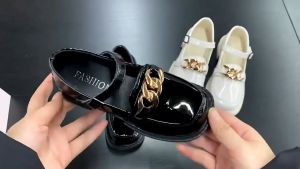 Sepatu anak perempuan docmart variasi rantai tali sepatu anak sepatu anak cewek sepatu pesta anak