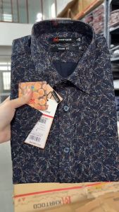 Sơ Mi  Tay Ngắn Màu Xanh Navy - Vàng Form Tailor Fit Chống Nhăn Lai Ngang - Áo Nam Khatoco