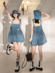 Keiko | Slimming Bunny Ears Dungaree Shorts