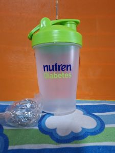 SG Optifast/Ensure/Glucerna/Nutren shaker bottle with Lid & whisk ball perfect for mixing protein shake/supplements 450ml