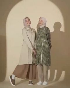 INSPIRE YOUTH ITU 031 Tunik Kekinian Bahan Rayon Motif Polkadot Khaki Army Baby Pink Atasan Kuliah