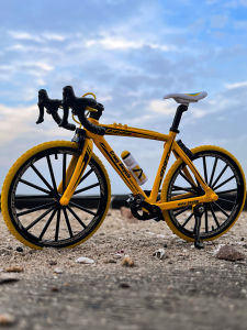 HUIYAO | Metal 1:8 Scale Simulation Boys Toy Bike Model