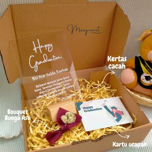 KADO UNIK PLAKAT AKRILIK COSTUM GIVE ULANG FAHUN GRADUATION WEDDING PERNIKAHAN BIRTHDAY AKRILIK LAMPU LED KACA LAMPU TIDUR lampu tidur lampu LED kaca costom gift akrilik LED lampu sketsa handwriting plakat wisuda