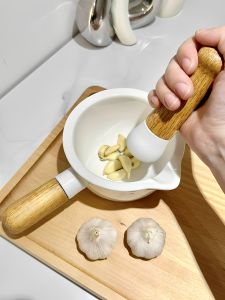 Japanese Style Ceramic Kitchen Home Use Grinding Tool for Garlic Paste Meat Paste Powdering Manual Mortar And Pestle