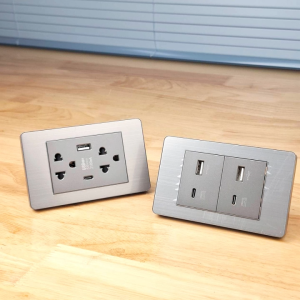 เต้าปลั๊กไฟฟ้า เต้าปลั๊กสายชาร์จ USB