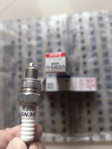 BUSI U22FS-U ASTREA GRAND SPARK PLUG LAGENDA WIN 100 SUPRA OLD