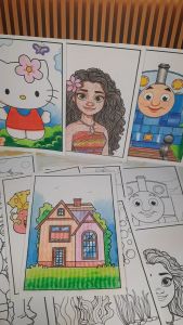 Kertas Mewarnai Gambar Tema Hello Kitty 1